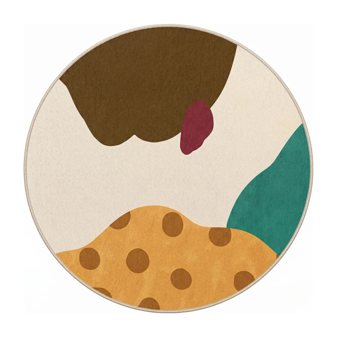 Tapis rond abstrait organique multicolore, vue de dessus sur fond blanc