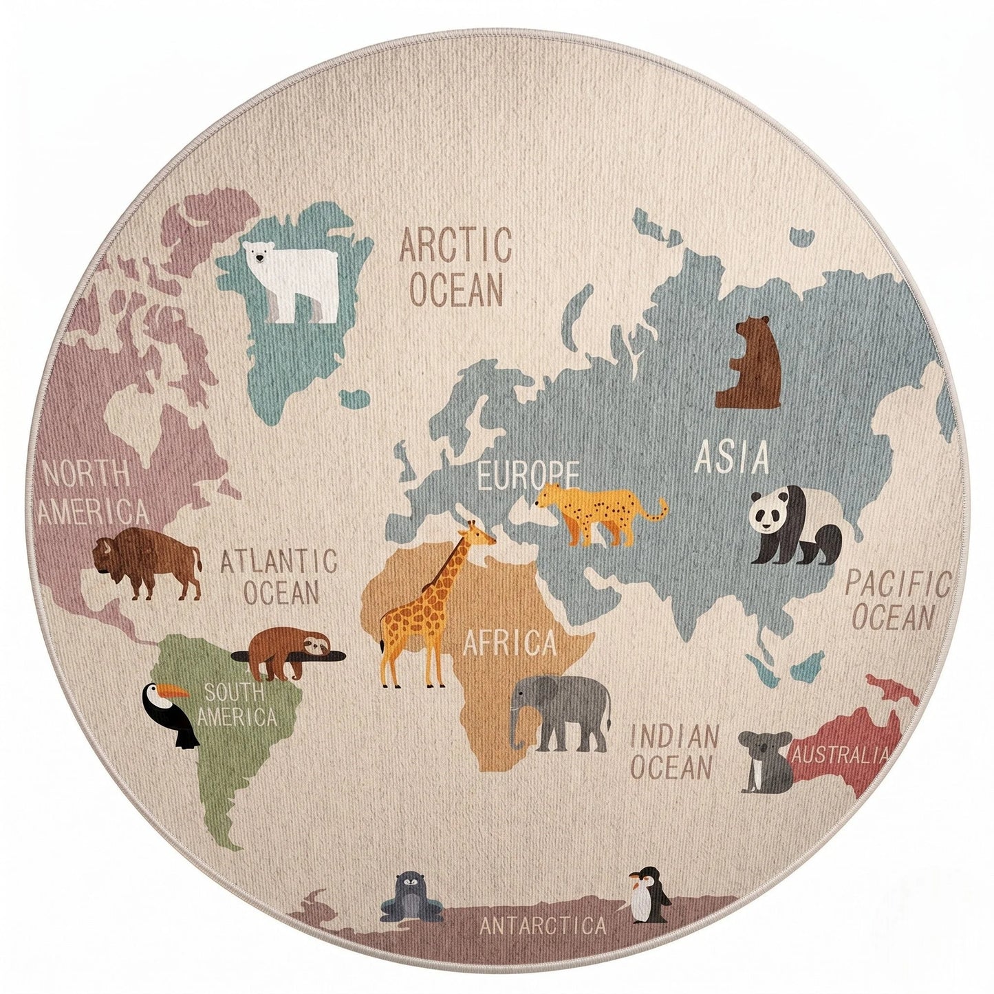 Vue studio du tapis rond enfant carte du monde, continents pastel avec panda, girafe, éléphant, ours polaire et toucan