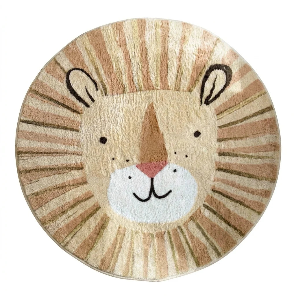 Vue studio du tapis rond enfant lion sur fond blanc, motif net cartoon kawaii