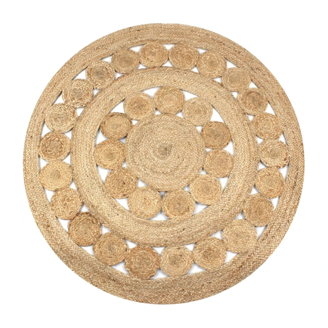 Tapis rond jute tressé main motif rosace, vue de dessus sur fond blanc