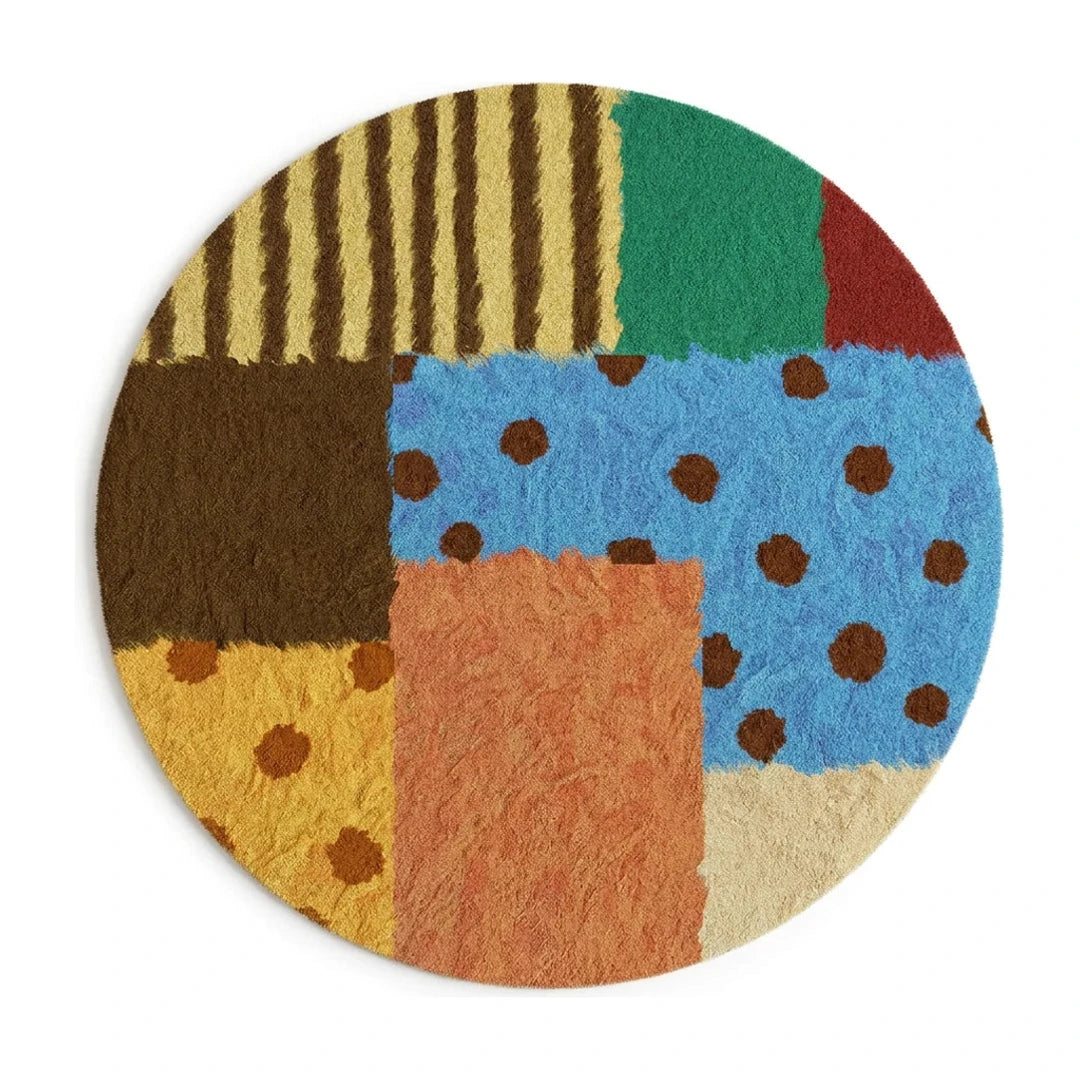 Tapis rond patchwork blocs multicolore, vue de dessus sur fond blanc