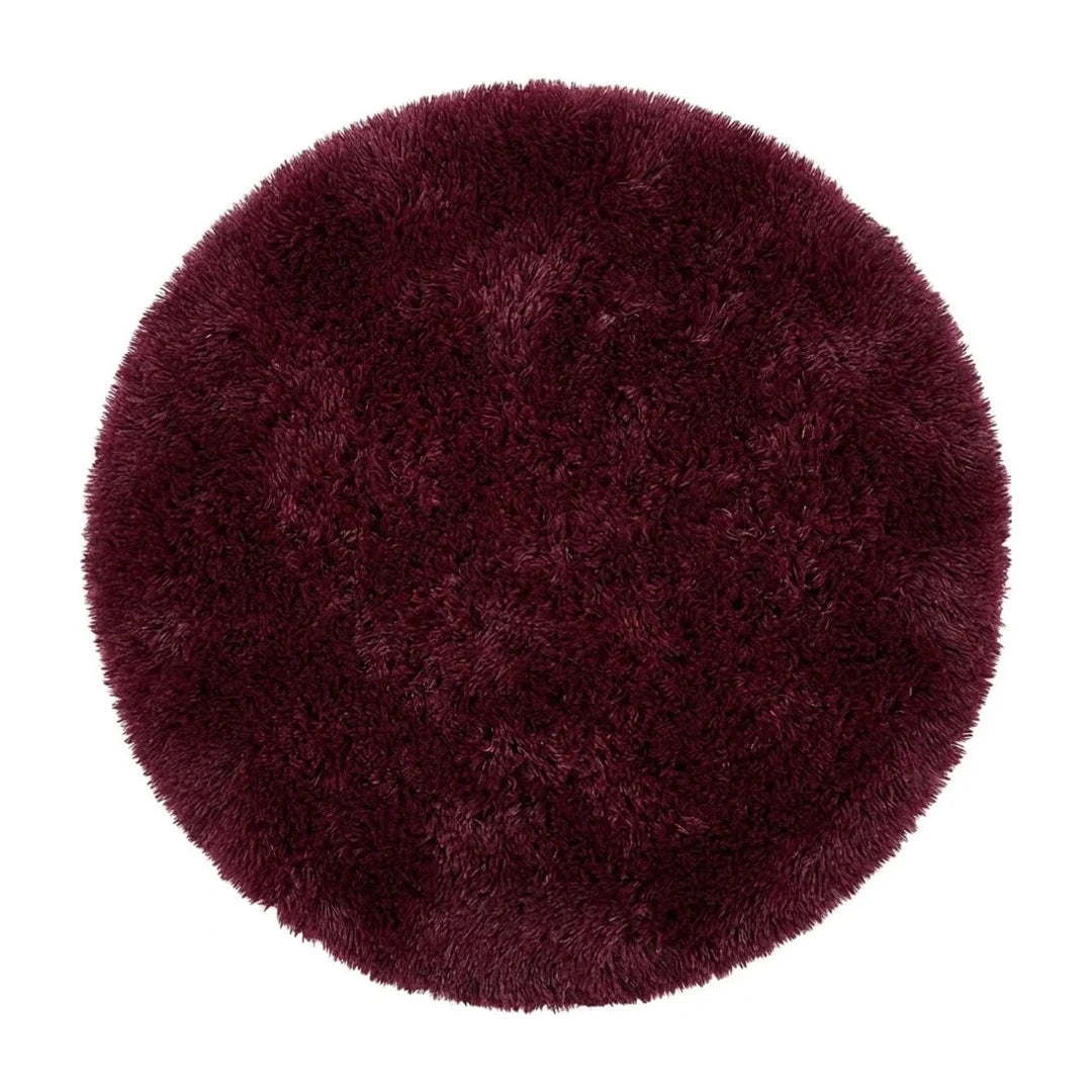 tapis-rond-salle-de-bain-bordeaux, vue de dessus sur fond blanc